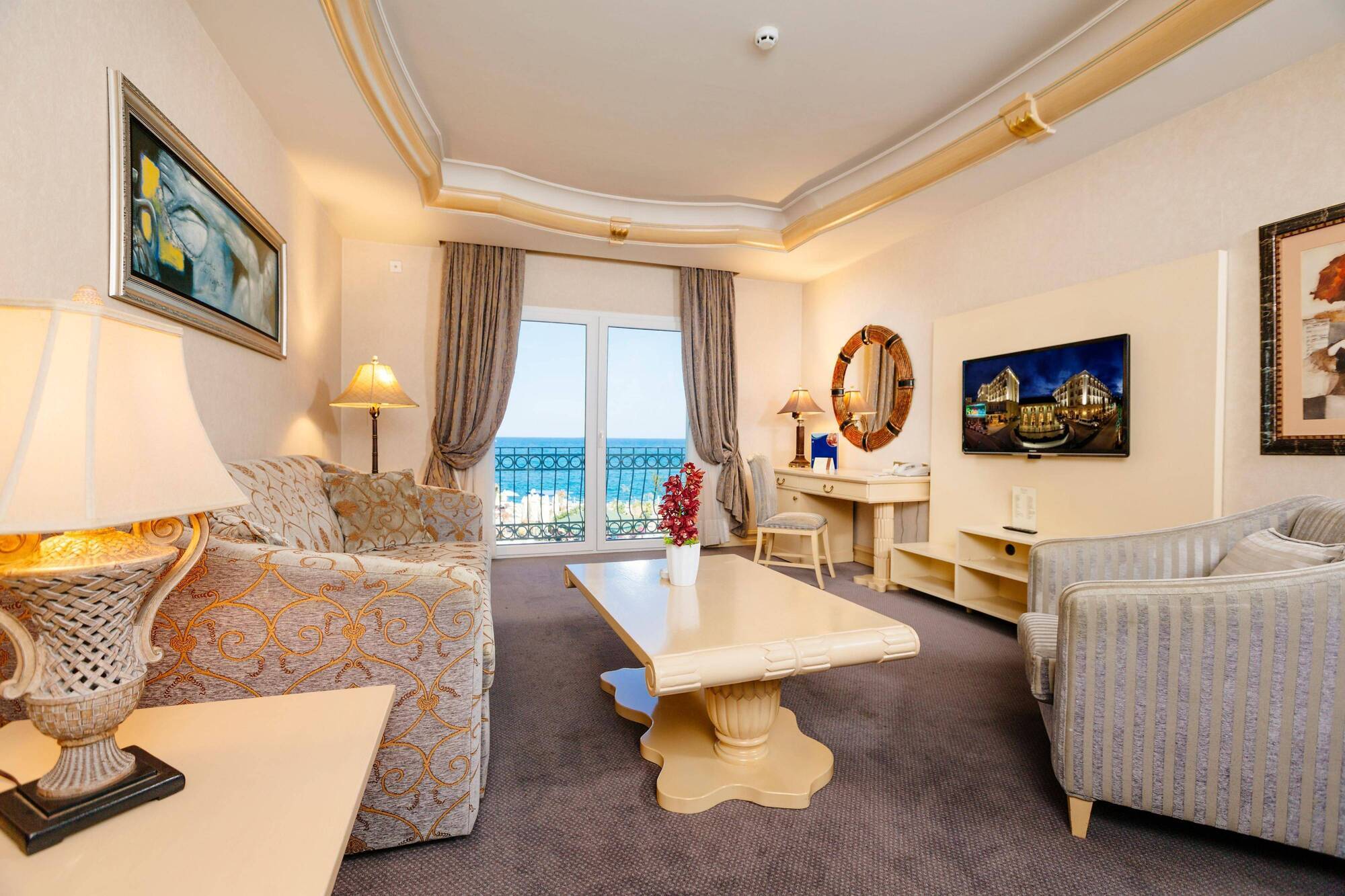 Rocks Hotel & Casino Kirenia Zewnętrze zdjęcie