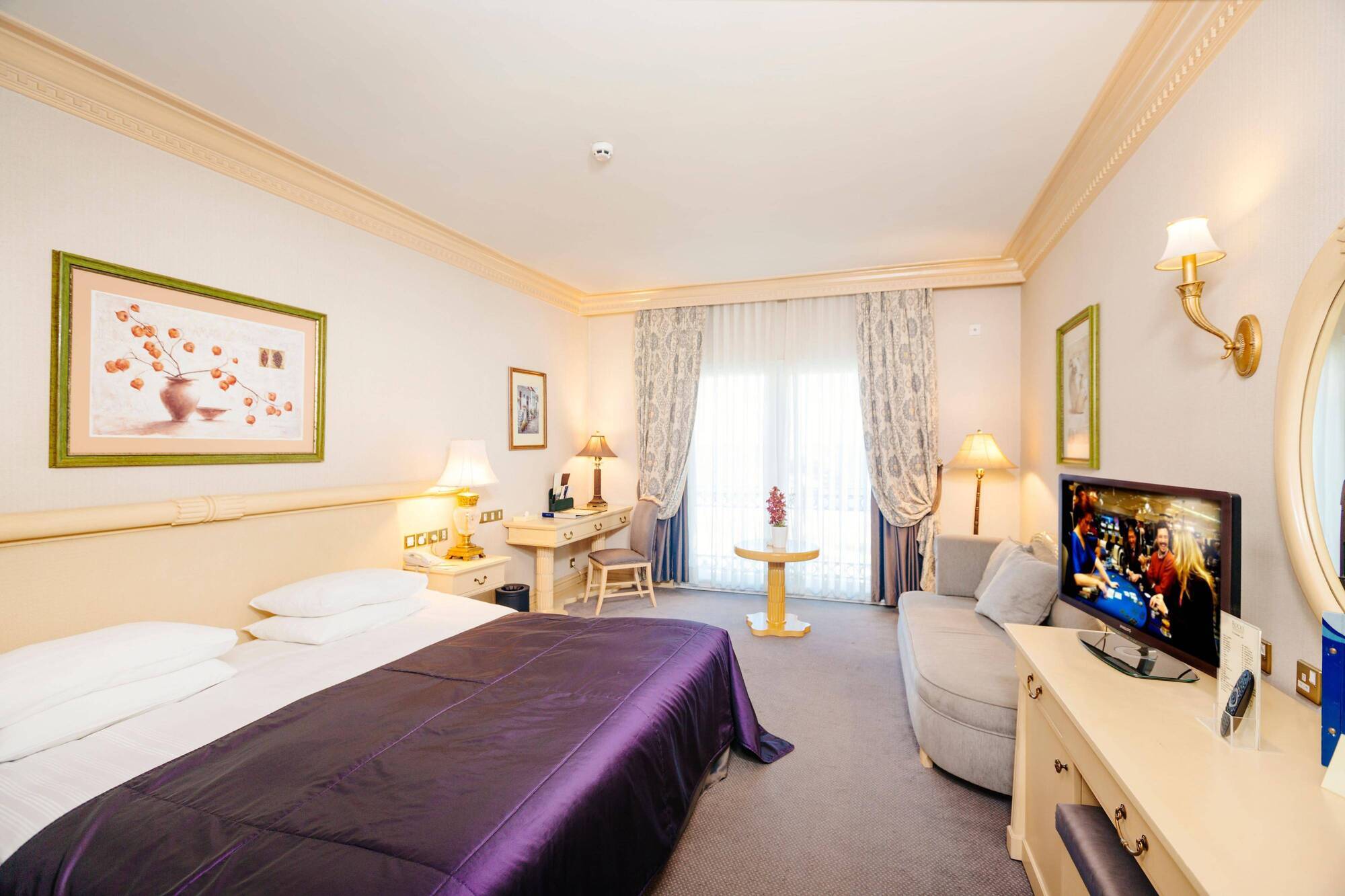 Rocks Hotel & Casino Kirenia Zewnętrze zdjęcie