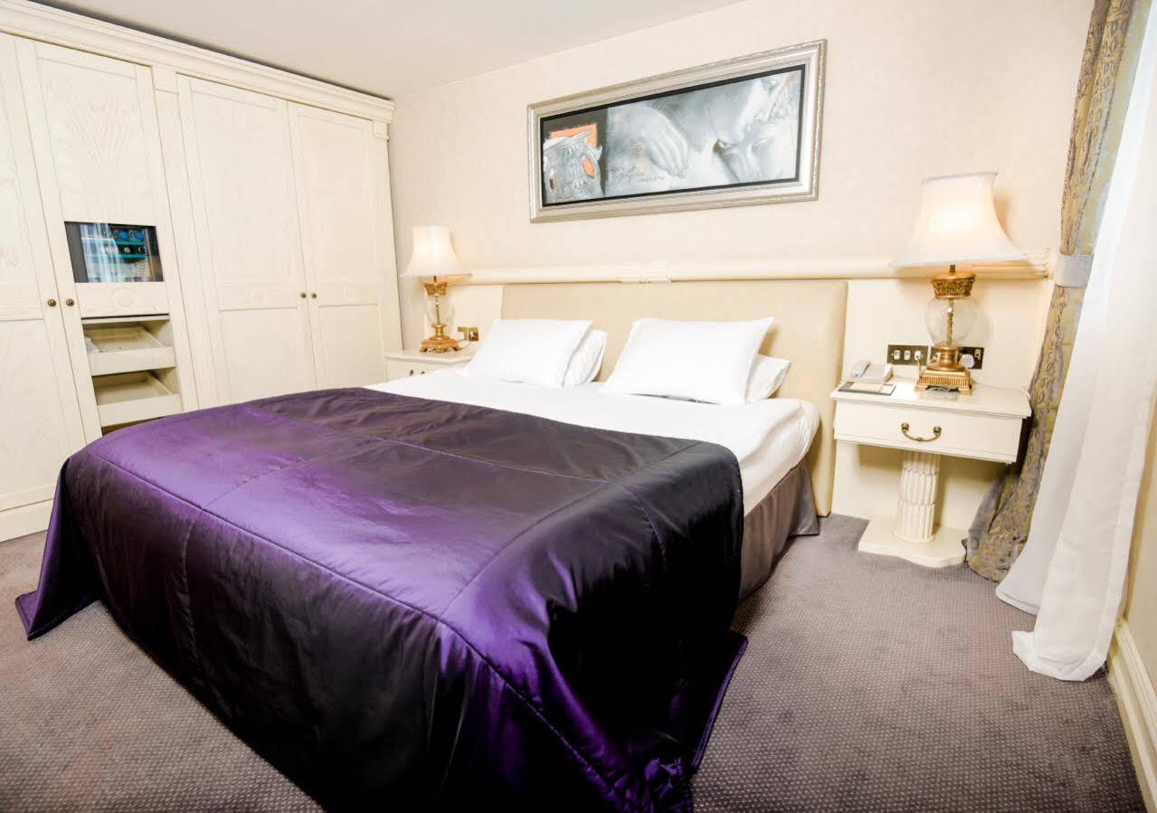 Rocks Hotel & Casino Kirenia Zewnętrze zdjęcie